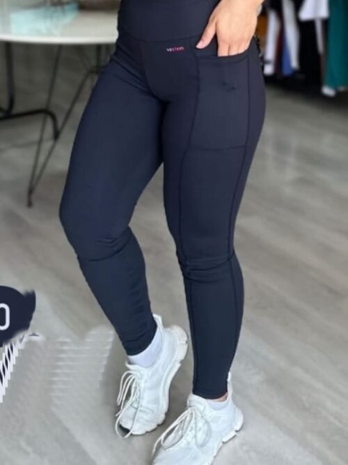 Fuso com Bolsos Sunny Preto